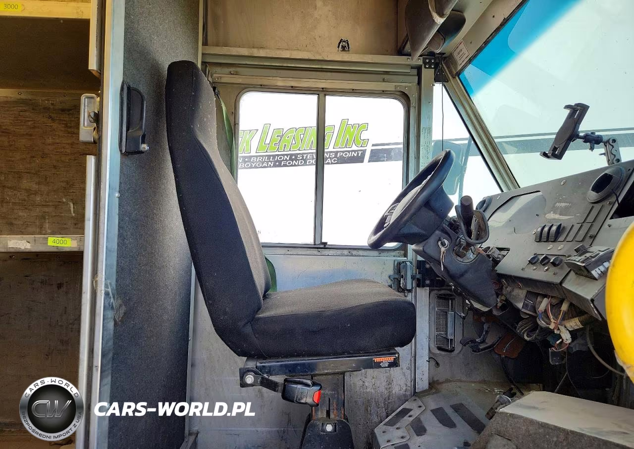 2021 Ford E450 Delivery Truck VIN:1FC4E4KN6MDC21541 - 7
