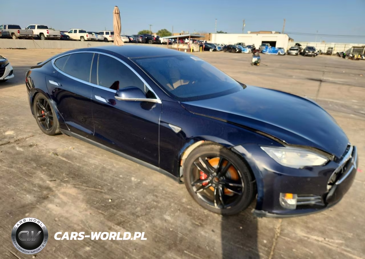 2013 Tesla Model S P85 VIN:5YJSA1DP2DFP27697 - 4