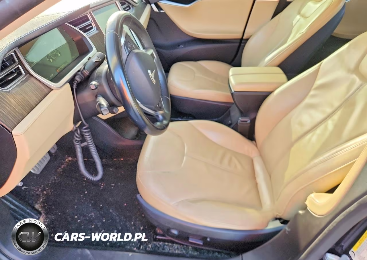 2013 Tesla Model S P85 VIN:5YJSA1DP2DFP27697 - 7