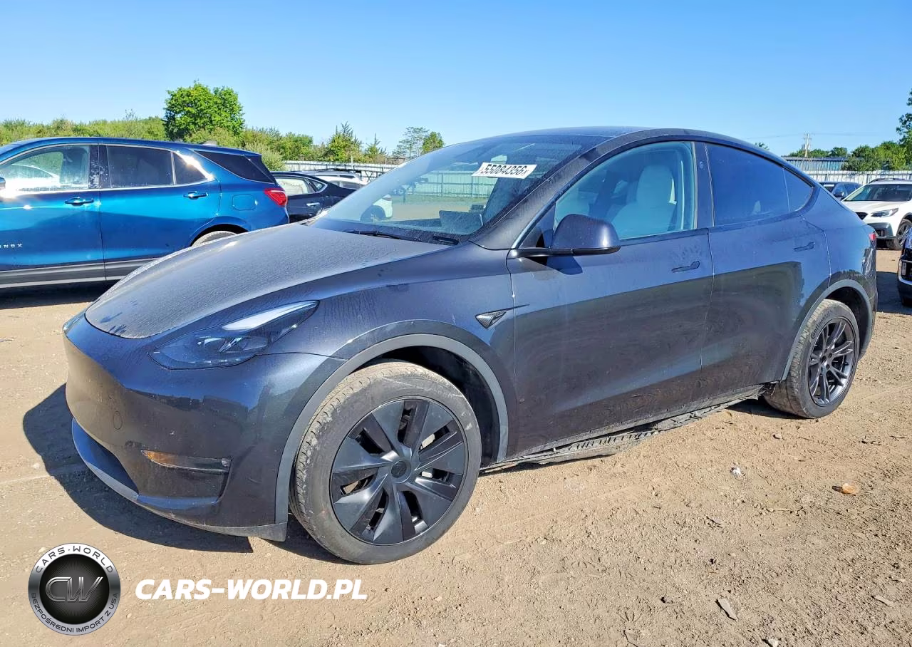 2025 Tesla Model Y – zdjęcie 1 z 13