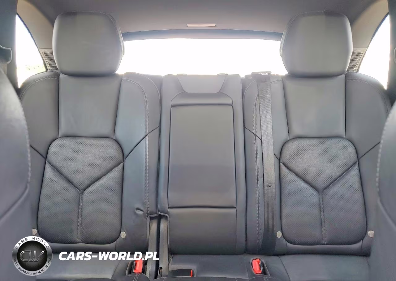 2013 Porsche Cayenne VIN:WP1AF2A2XDLA39924 - 10