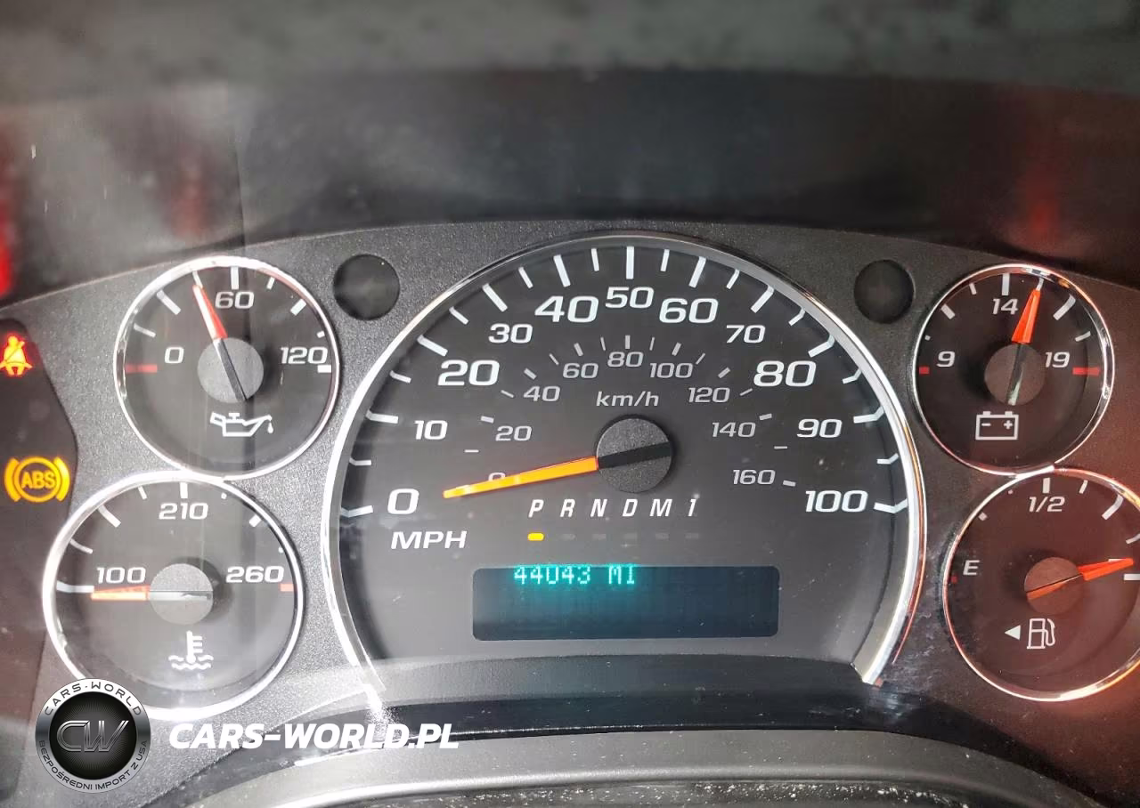 2023 GMC Savana Box Truck VIN:7GZ37TC76PN007067 - 9