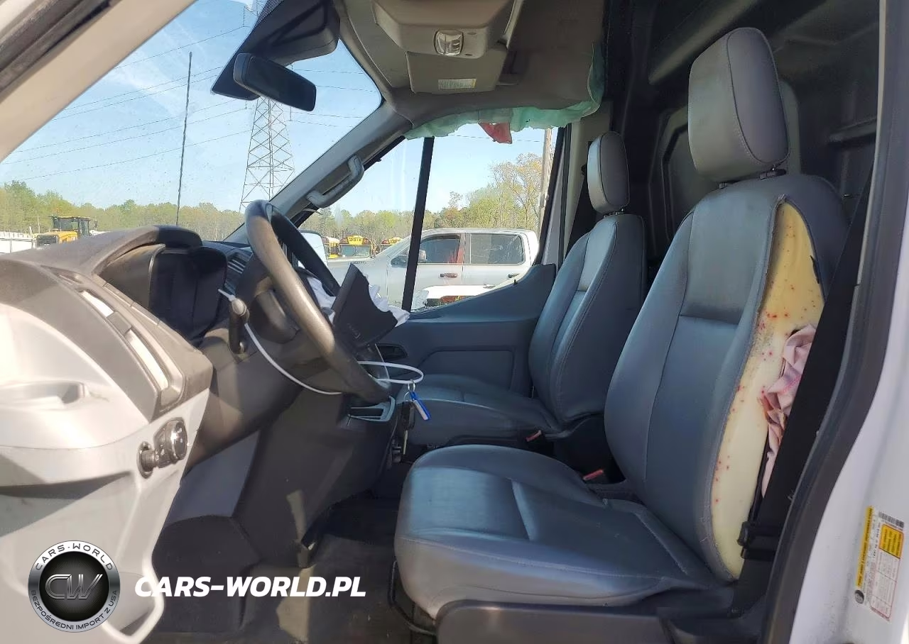 2019 Ford Transit T-250 VIN:1FTYR2CM8KKB15990 - 7