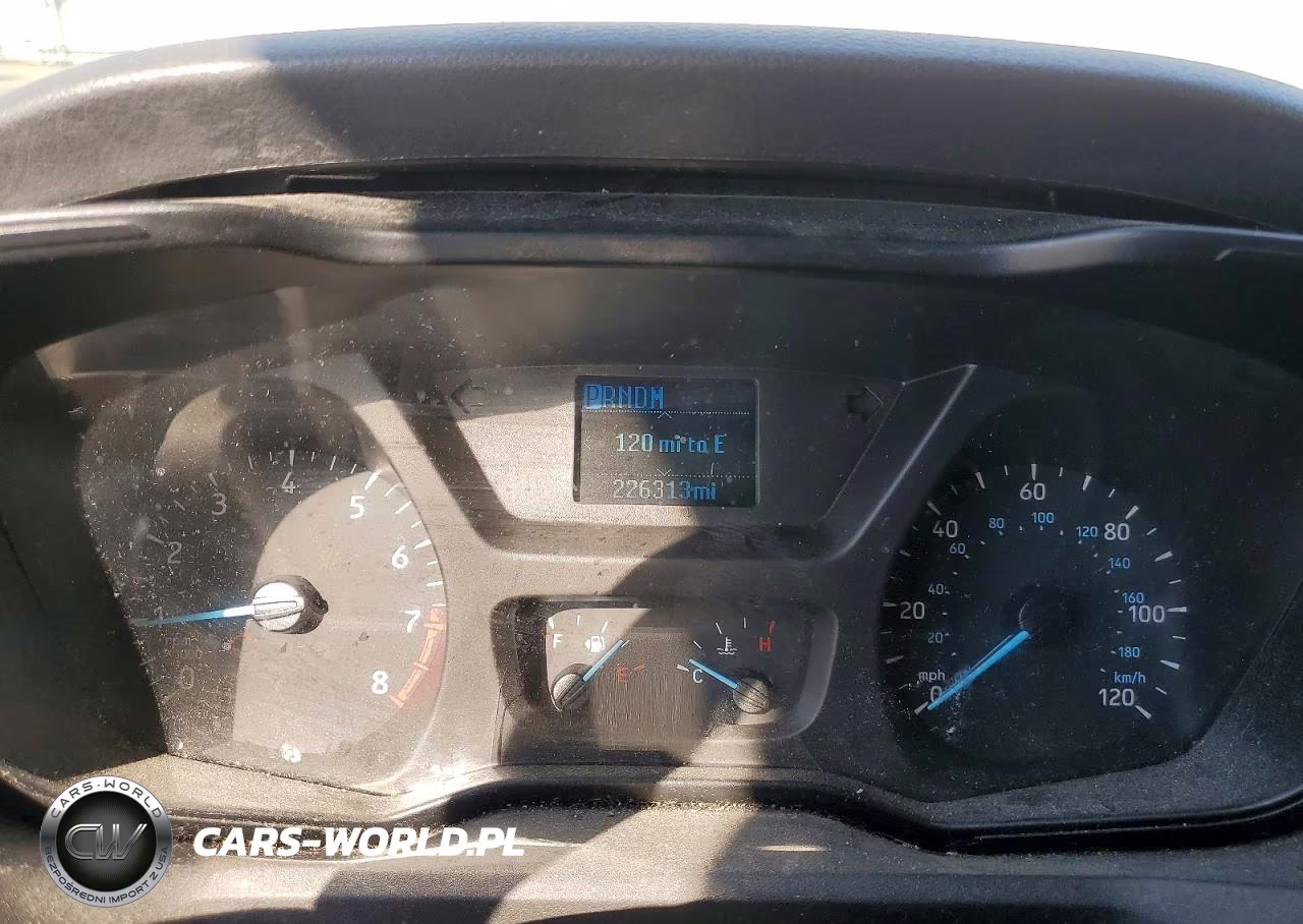 2019 Ford Transit T-250 VIN:1FTYR2CM8KKB15990 - 9