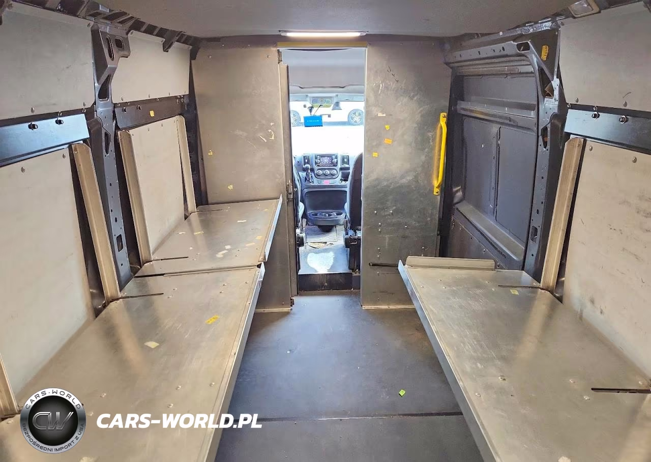 2020 Ram Promaster 3500 Delivery Van VIN:3C6URVJG2LE136343 - 10