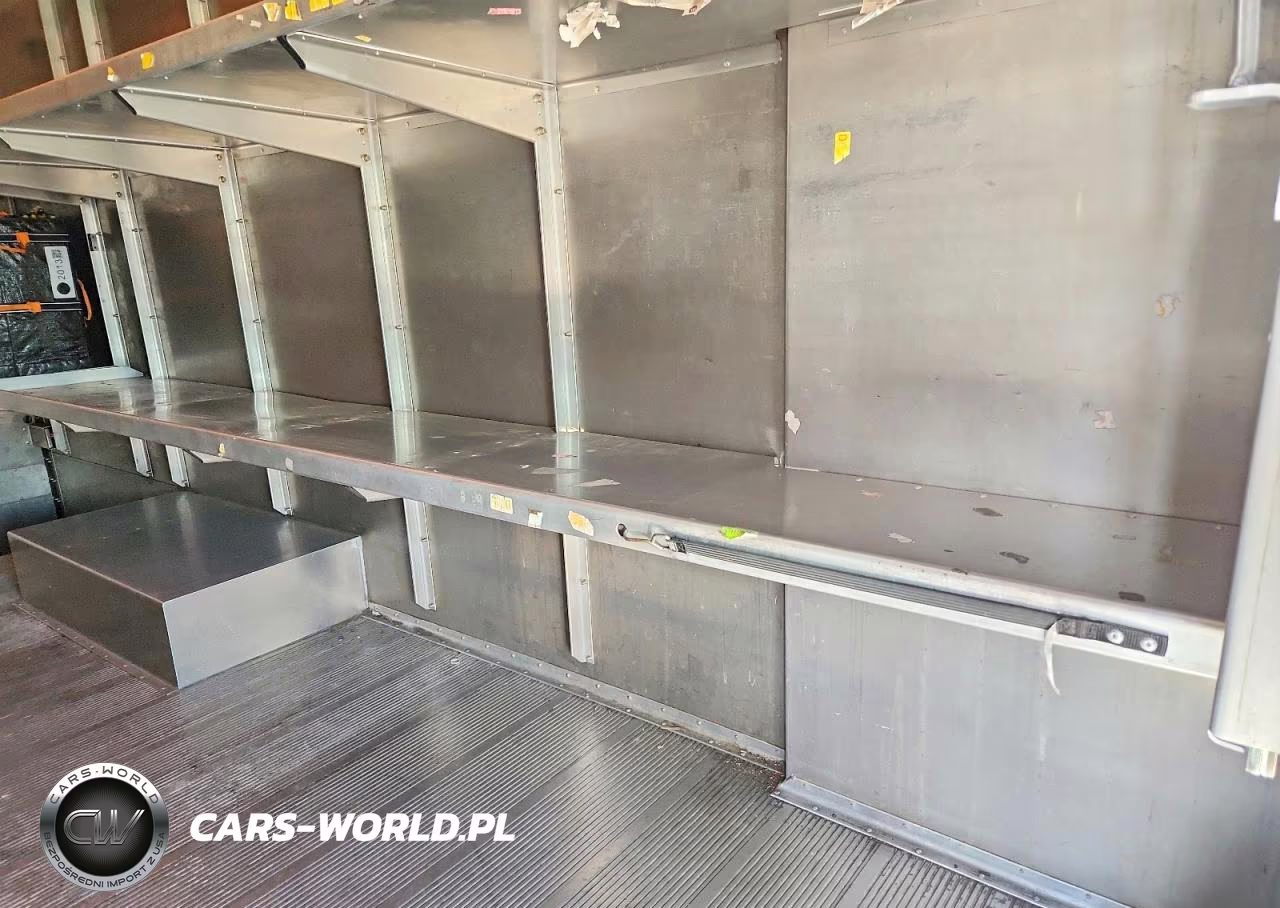 2020 Freightliner Chassis M Line Walk-In Van VIN:4UZAC2EA1LCLZ7001 - 11