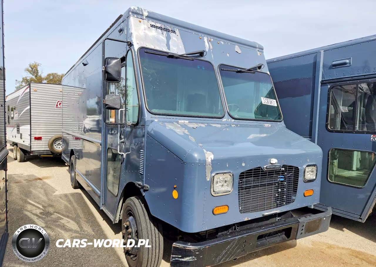 2020 Freightliner Chassis M Line Walk-In Van VIN:4UZAC2EA1LCLZ7001 - 4