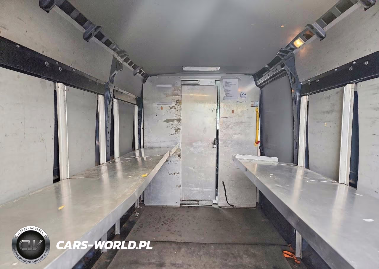 2020 Ram Promaster 3500 Delivery Van VIN:3C6URVJG7LE144163 - 10