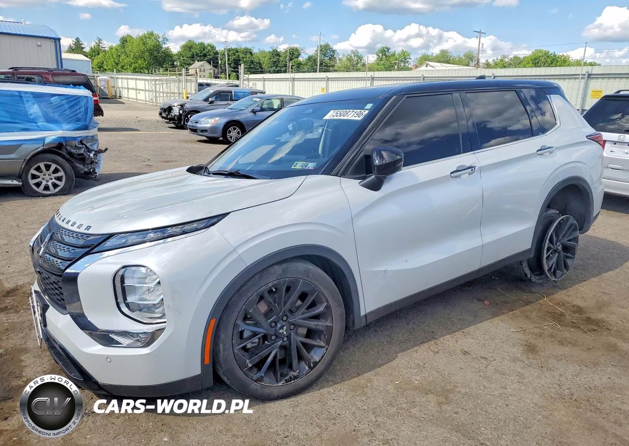 2023 Mitsubishi Outlander Sel – zdjęcie 1 z 13