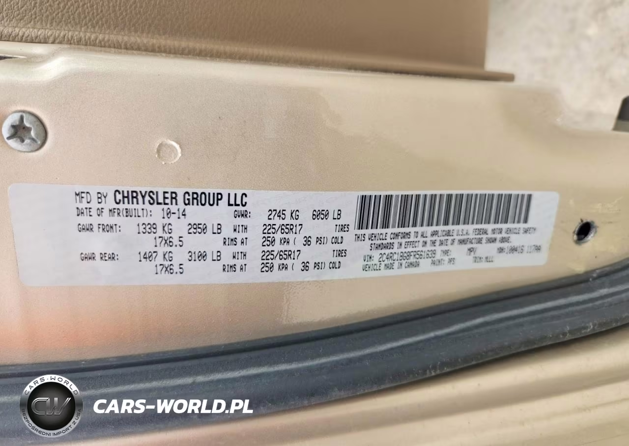 2015 Chrysler Town & Country Touring VIN:2C4RC1BG8FR561639 - 13