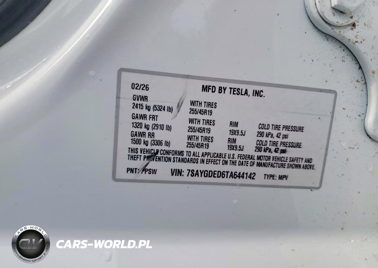 2026 Tesla Model Y VIN:7SAYGDED6TA644142 - 12