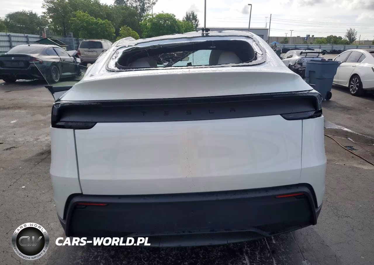 2026 Tesla Model Y VIN:7SAYGDED6TA644142 - 6