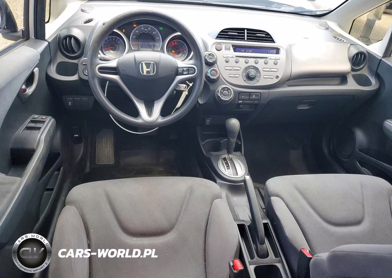 2012 Honda Fit VIN:JHMGE8H35CC023532 - 8