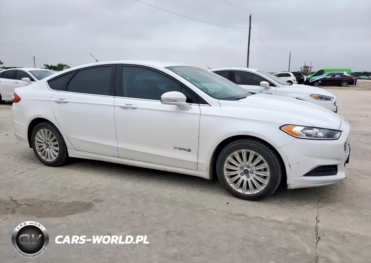 2015 Ford Fusion Se Hybrid VIN:3FA6P0LU8FR120129 - 4
