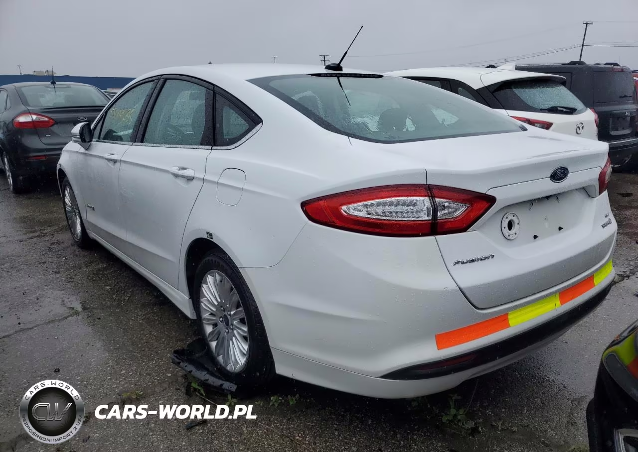 2015 Ford Fusion Se Hybrid VIN:3FA6P0LU0FR120142 - 2