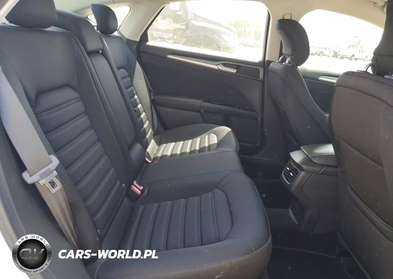 2013 Ford Fusion Se Hybrid VIN:3FA6P0LU1DR150327 - 10