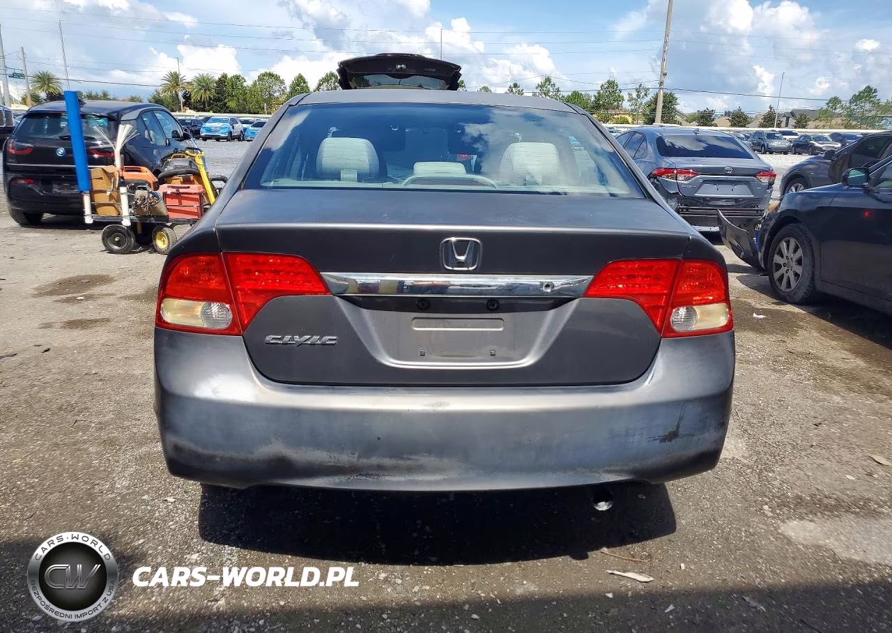 2011 Honda Civic Lx VIN:2HGFA1F52BH307959 - 6