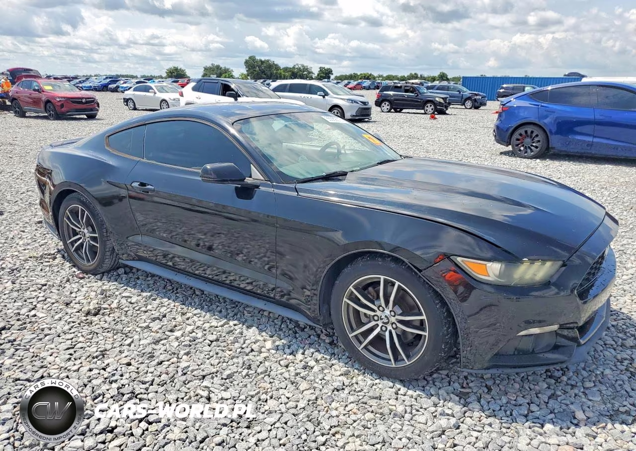 2015 Ford Mustang VIN:1FA6P8TH6F5315943 - 4
