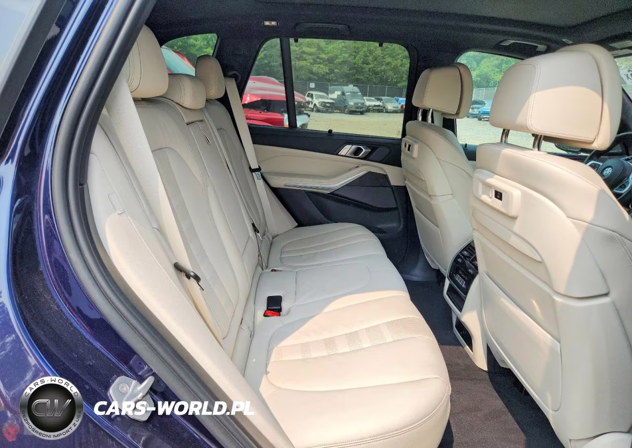 2020 BMW X5 xDrive40I VIN:5UXCR6C08L9C70418 - 11