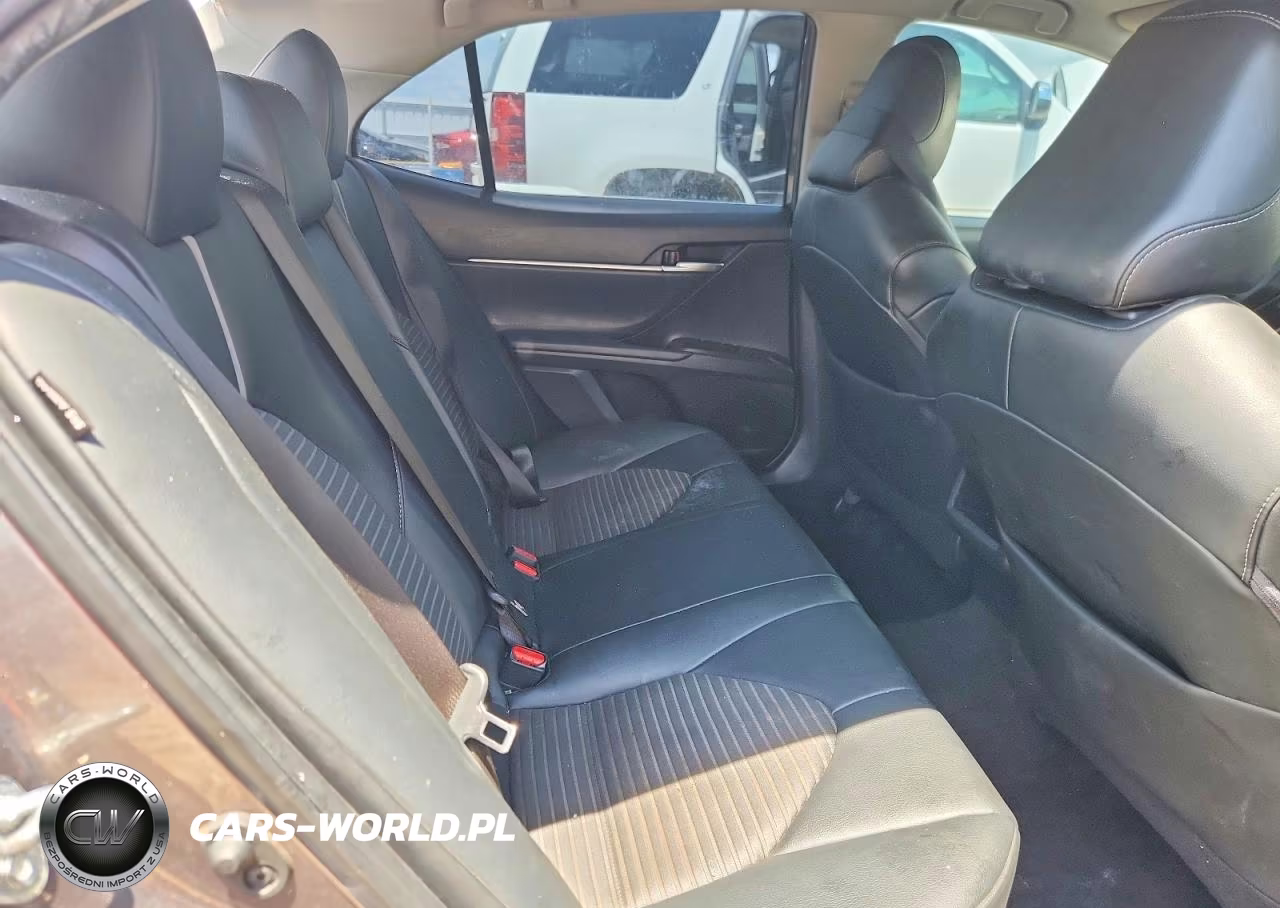 2021 Toyota Camry Se VIN:4T1G11AK6MU409213 - 10