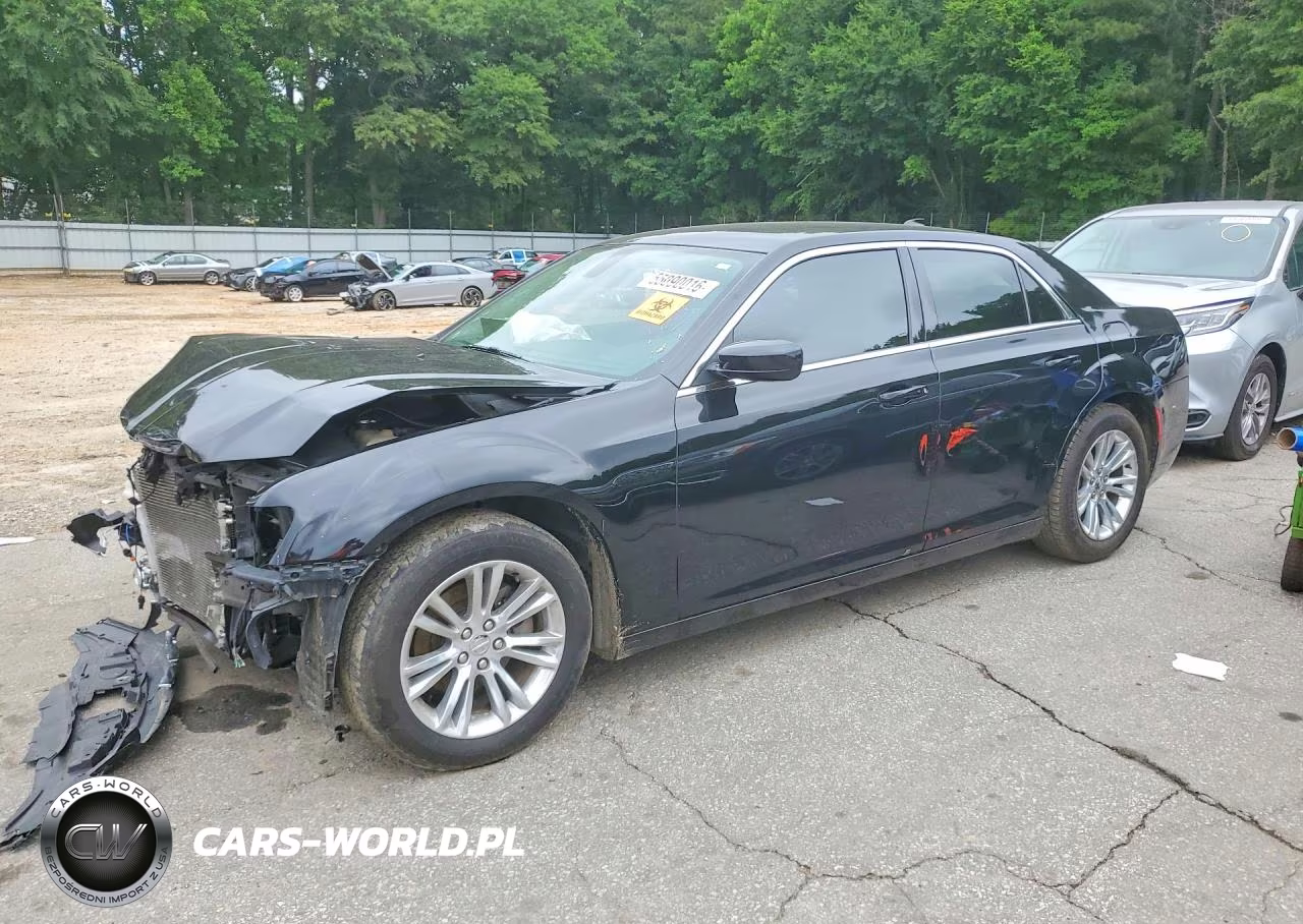 2018 Chrysler 300 Touring