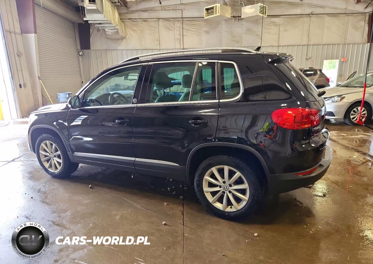 2017 Volkswagen Tiguan Wolfsburg VIN:WVGRV7AX1HW508477 - 2