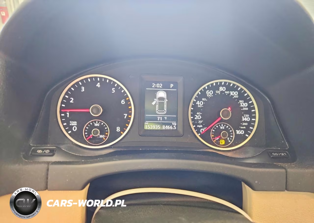 2017 Volkswagen Tiguan Wolfsburg VIN:WVGRV7AX1HW508477 - 9
