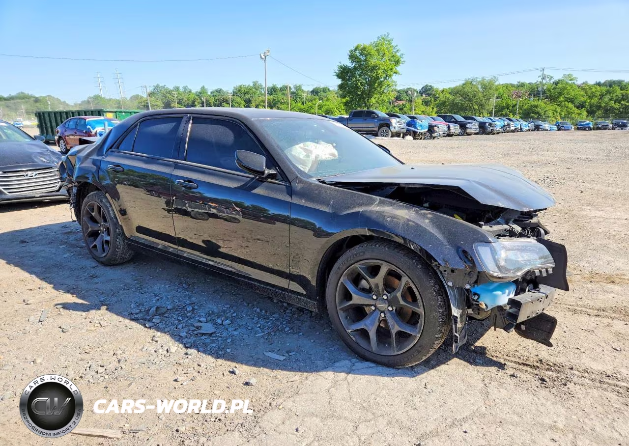 2022 Chrysler 300 S VIN:2C3CCABG7NH249097 - 4