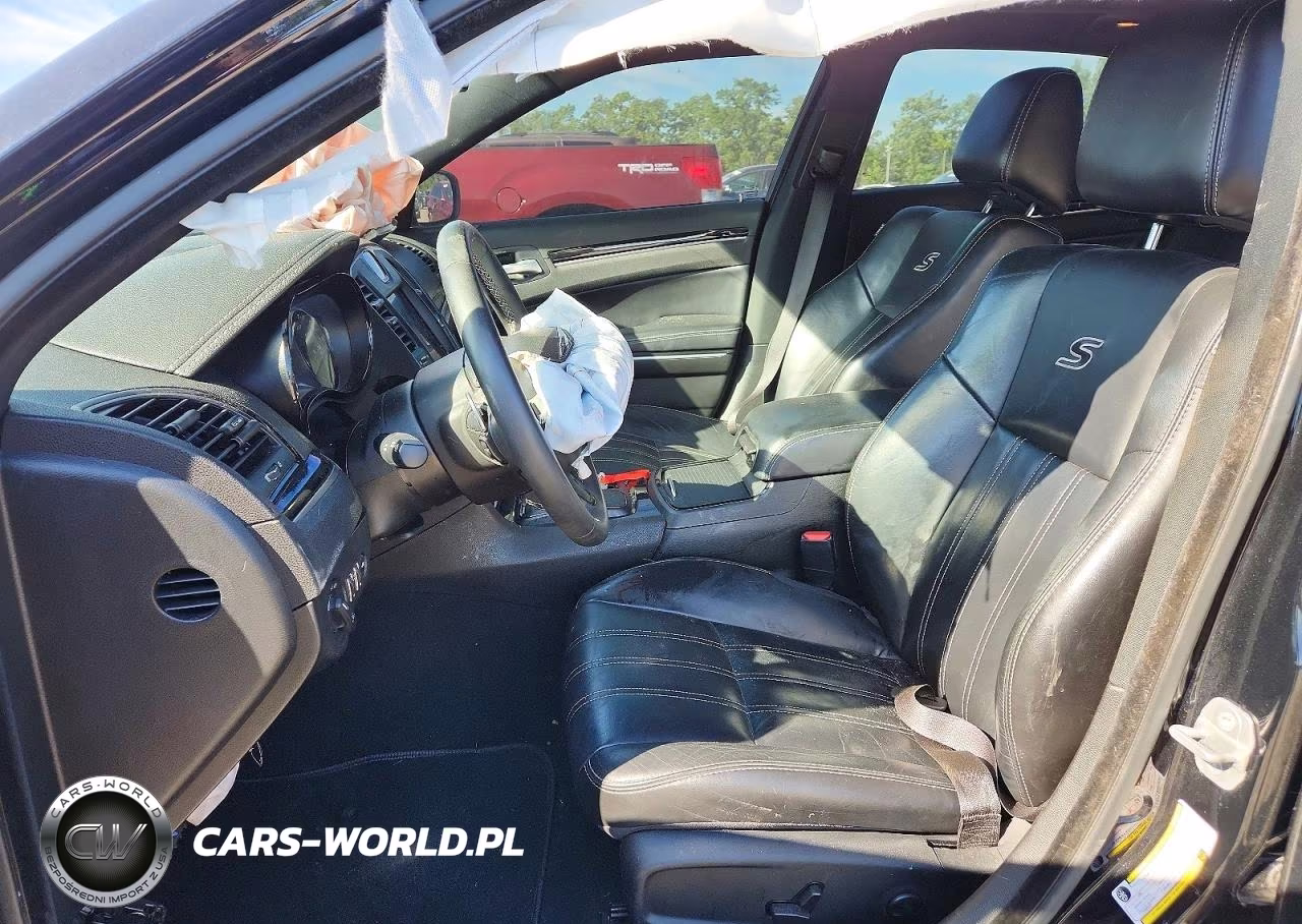 2022 Chrysler 300 S VIN:2C3CCABG7NH249097 - 7