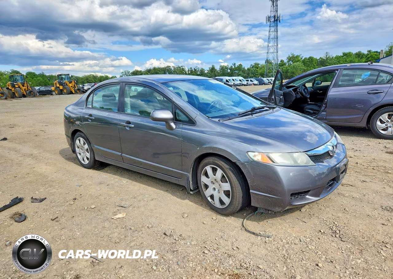 2010 Honda Civic Lx VIN:2HGFA1F56AH543996 - 4