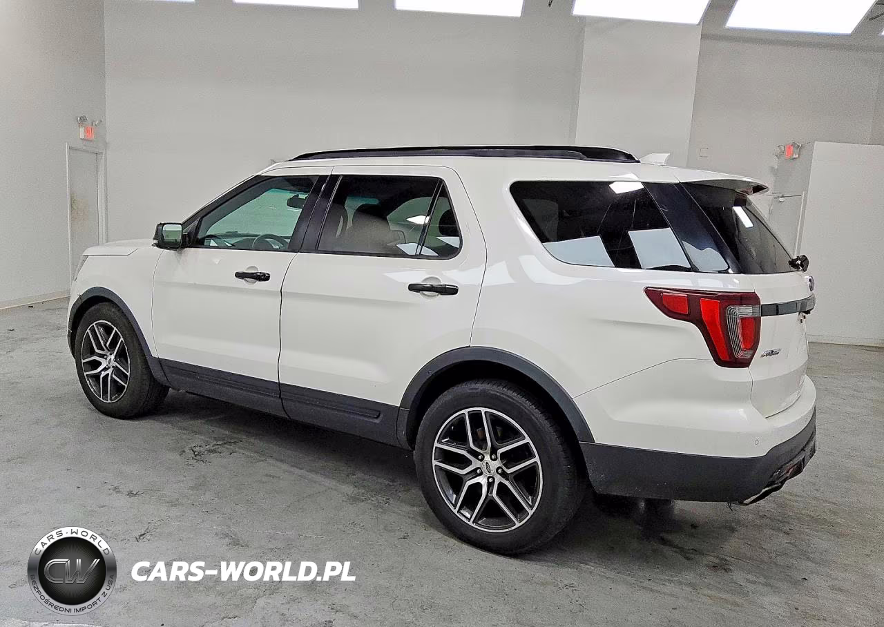 2016 Ford Explorer Sport VIN:1FM5K8GT9GGC52809 - 2