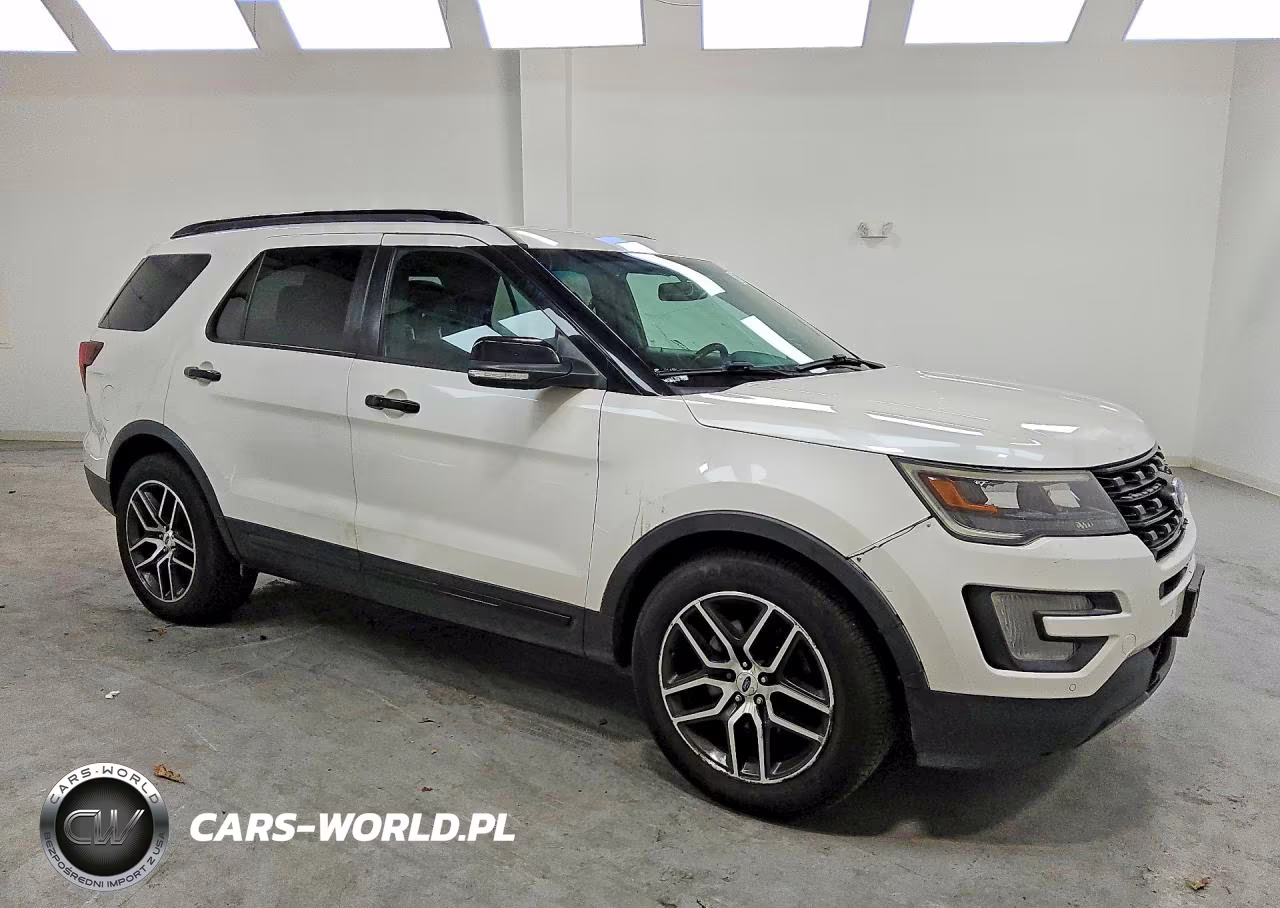 2016 Ford Explorer Sport VIN:1FM5K8GT9GGC52809 - 4