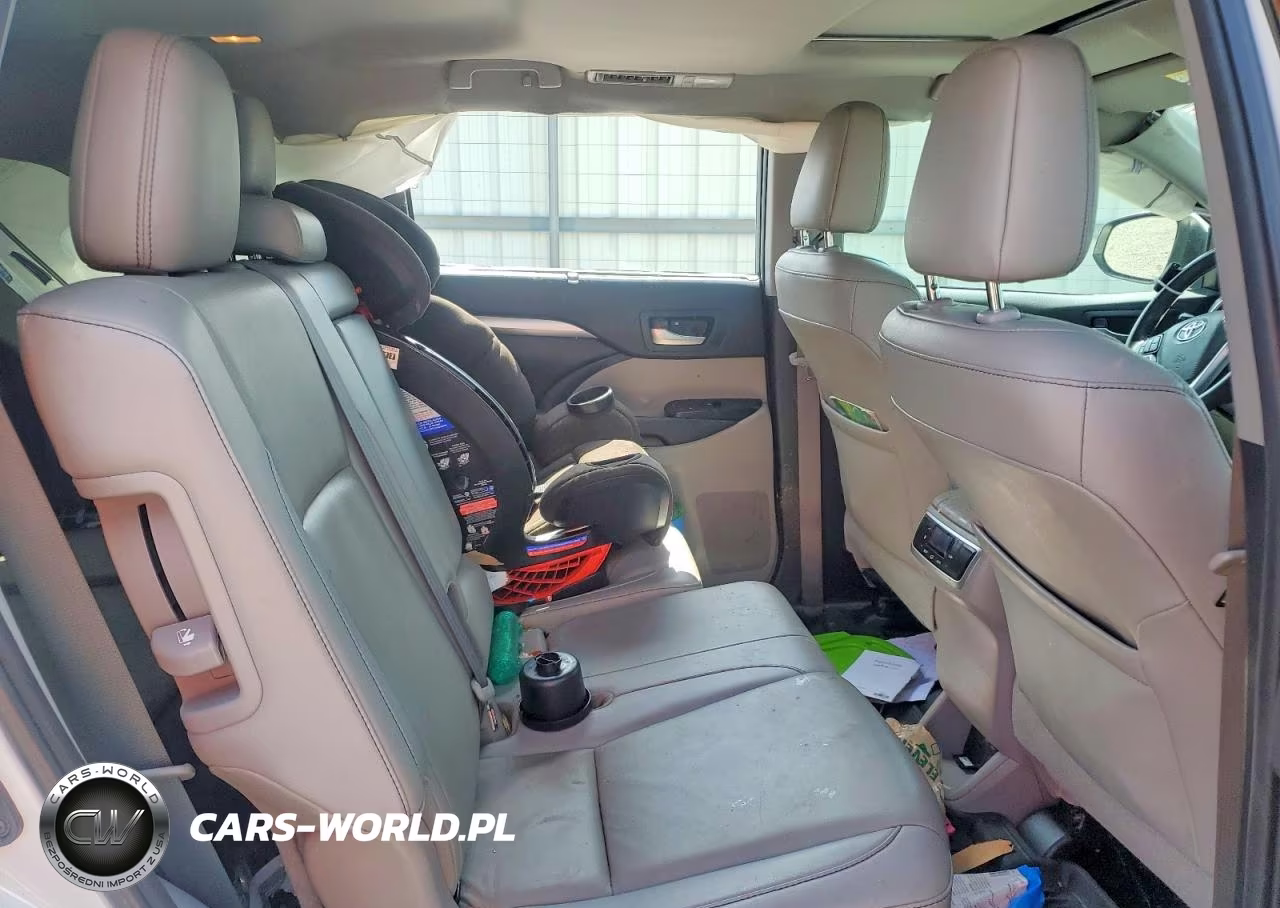 2019 Toyota Highlander Xle VIN:5TDJZRFH8KS608361 - 11