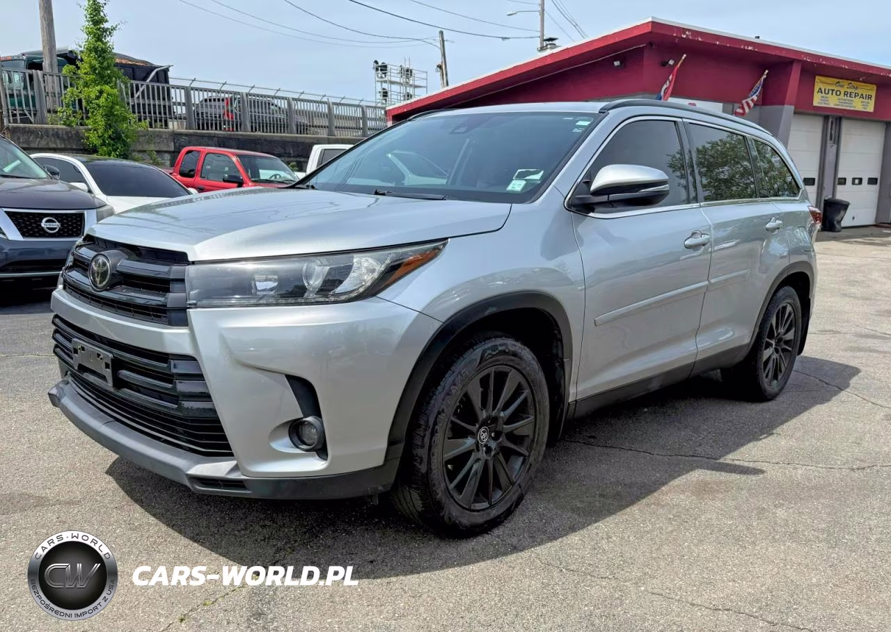 2019 Toyota Highlander Se – zdjęcie 1 z 12
