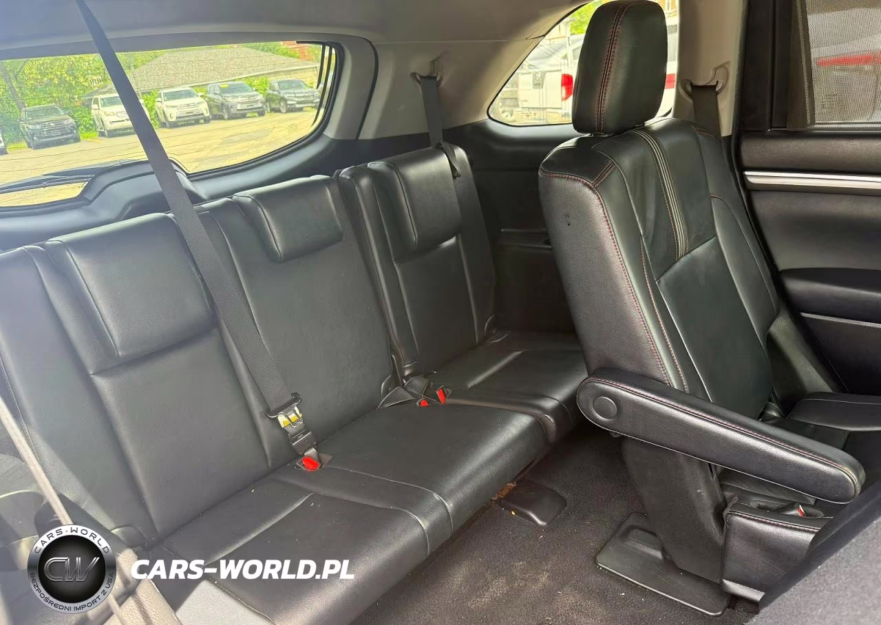 2019 Toyota Highlander Se VIN:5TDJZRFH5KS565789 - 9