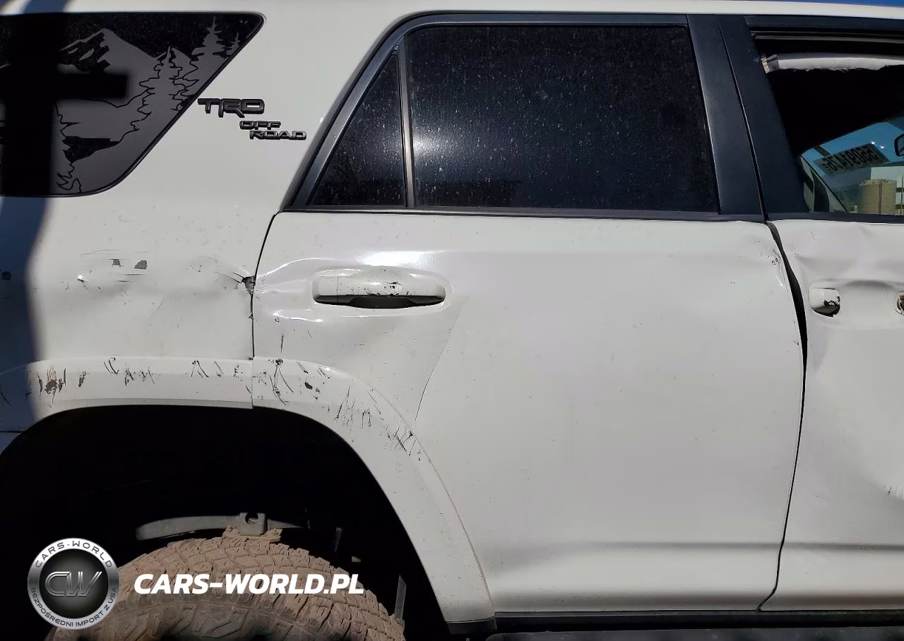 2017 Toyota 4Runner Trd Off-Road VIN:JTEBU5JR0H5409472 - 10