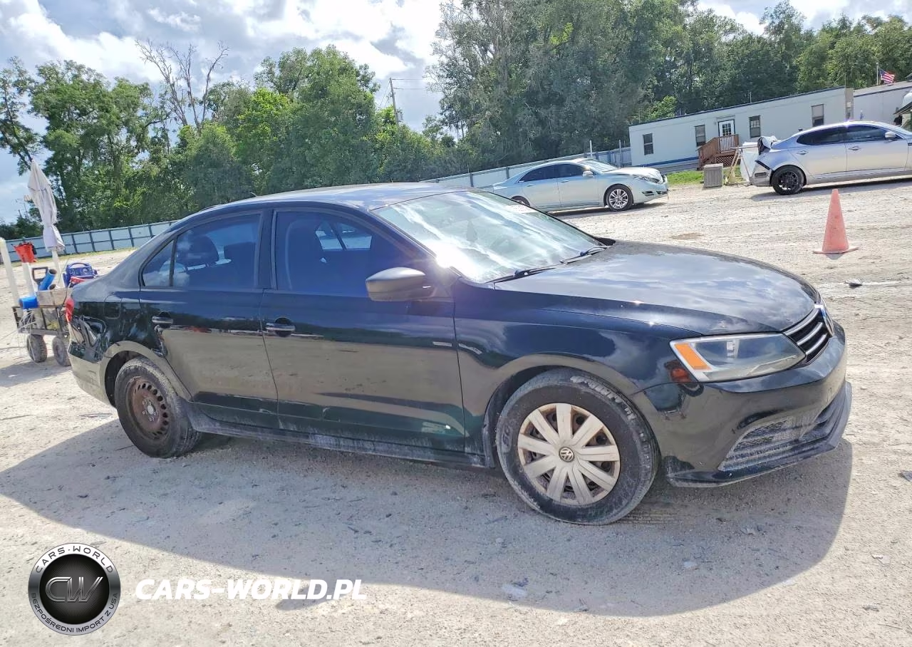 2015 Volkswagen Jetta Base VIN:3VW2K7AJ5FM349211 - 4