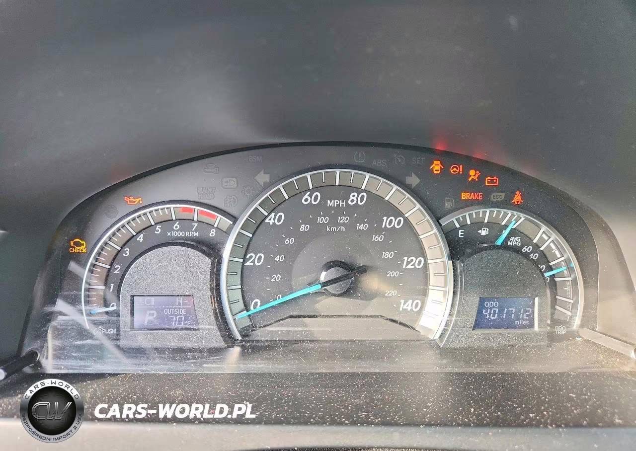 2014 Toyota Camry Se VIN:4T1BF1FKXEU815047 - 9
