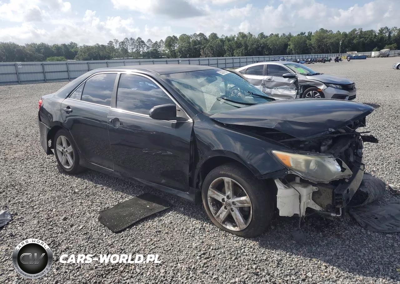 2014 Toyota Camry Se VIN:4T1BF1FK7EU431159 - 4