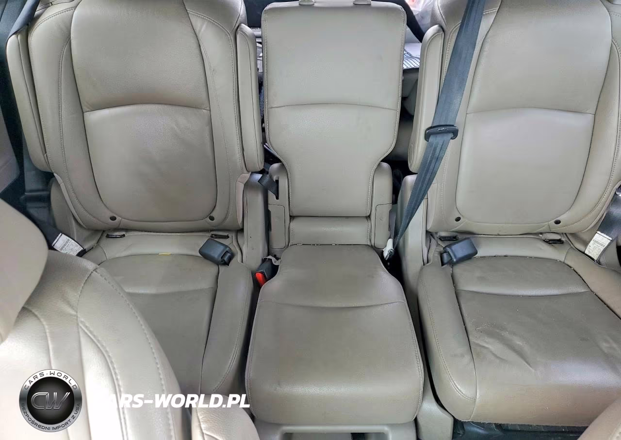 2019 Honda Odyssey Touring VIN:5FNRL6H82KB051371 - 10