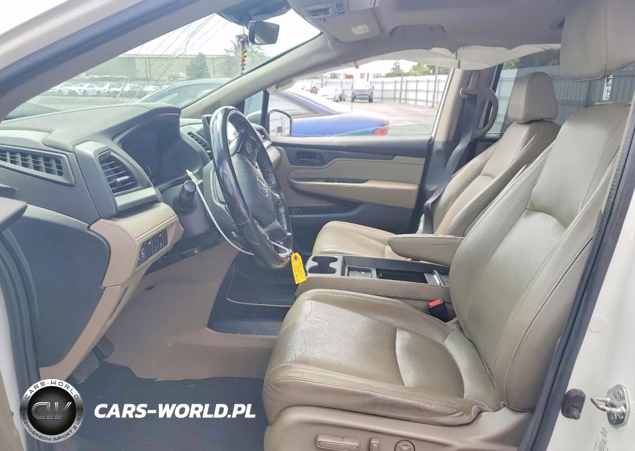 2019 Honda Odyssey Touring VIN:5FNRL6H82KB051371 - 7