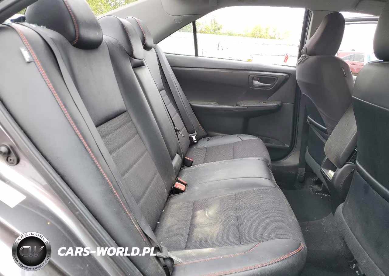 2016 Toyota Camry Le VIN:4T1BF1FK1GU580122 - 10