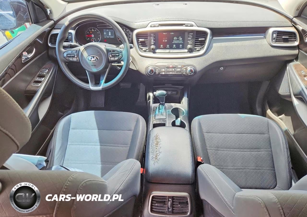 2018 Kia Sorento Lx VIN:5XYPG4A36JG338413 - 8