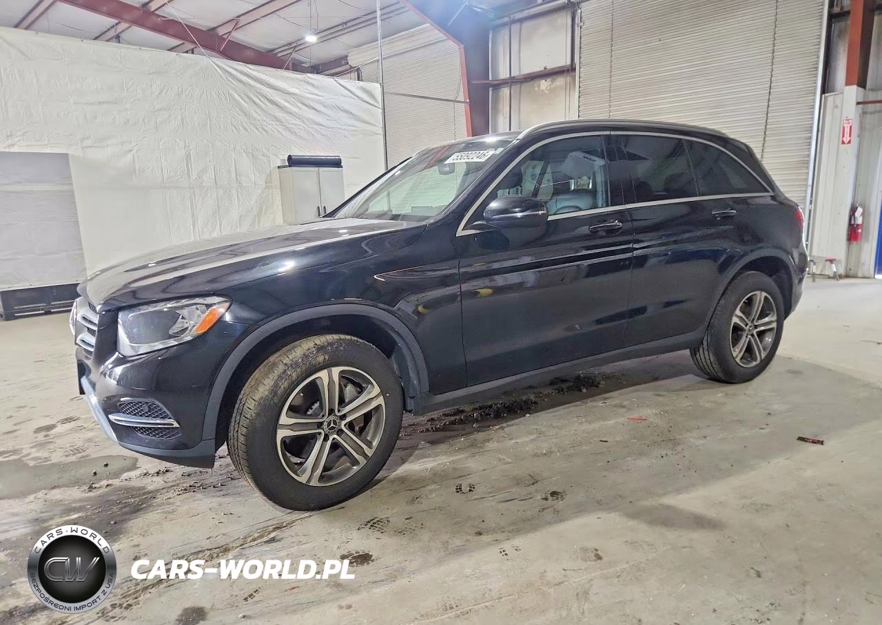 2018 Mercedes-Benz Glc 300 4Matic – zdjęcie 1 z 13