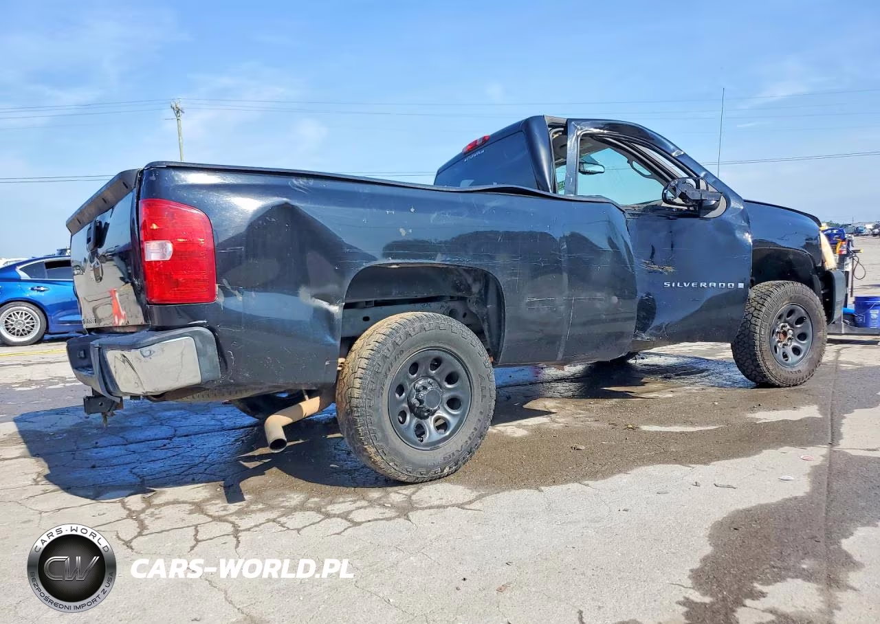 2008 Chevrolet Silverado C1500 VIN:1GCEC14X58Z242462 - 3