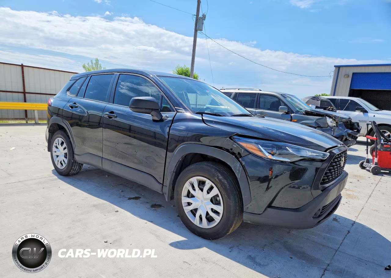 2022 Toyota Corolla Cross L VIN:7MUAAAAG5NV028583 - 4