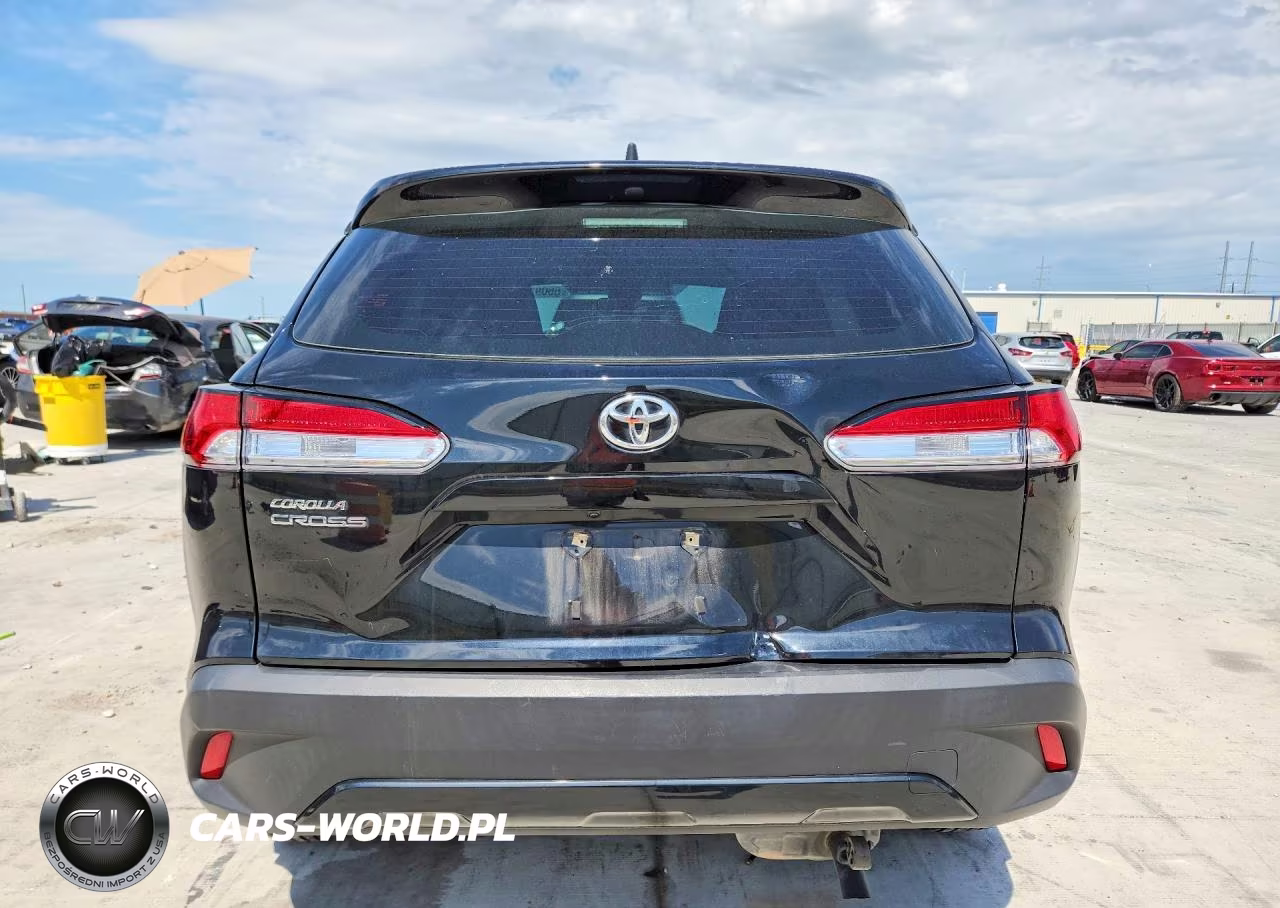 2022 Toyota Corolla Cross L VIN:7MUAAAAG5NV028583 - 6