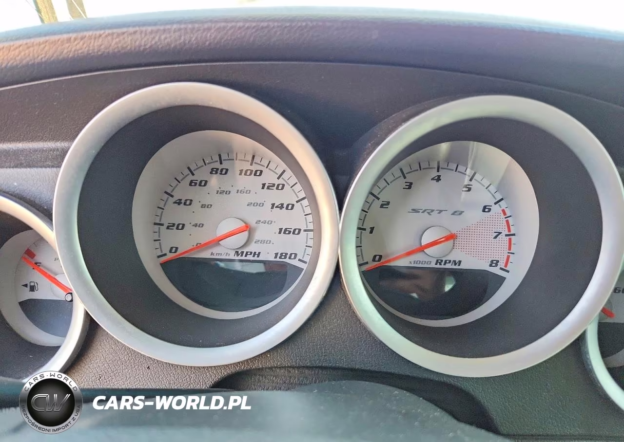 2006 Dodge Charger Srt-8 VIN:2B3LA73W76H381225 - 9