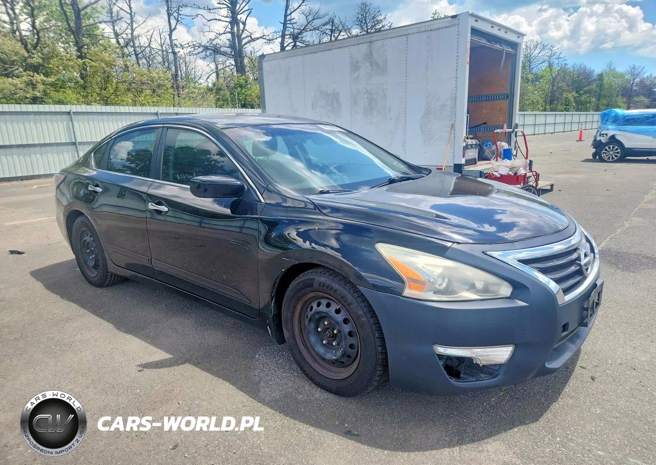 2014 Nissan Altima 2.5 S VIN:1N4AL3AP5EC278316 - 4