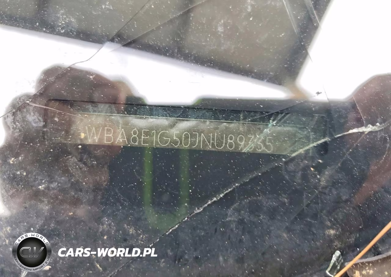 2018 BMW 320 I VIN:WBA8E1G50JNU89335 - 12